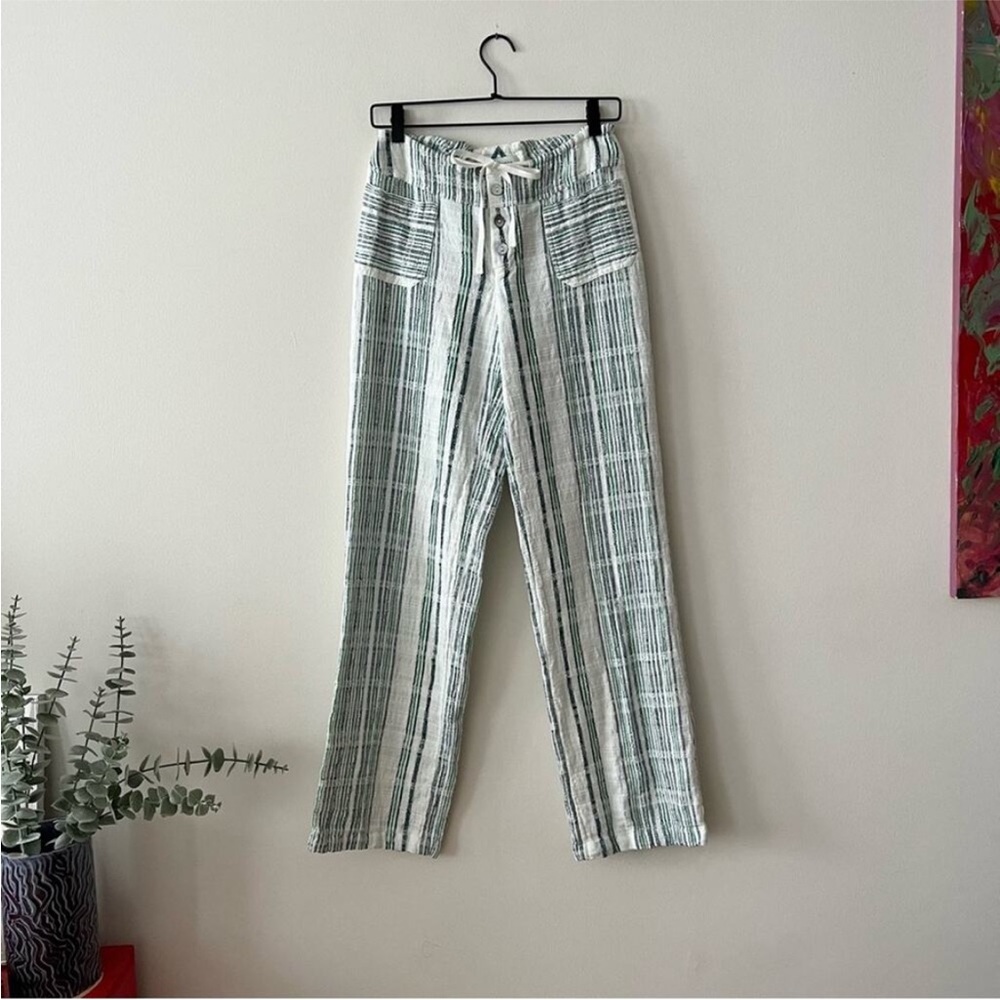 Sundance Green and White Chinos for Effortless Style